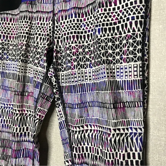 Prana Purple and Black Geometric Print Capri Leggings - Picture 4 of 5